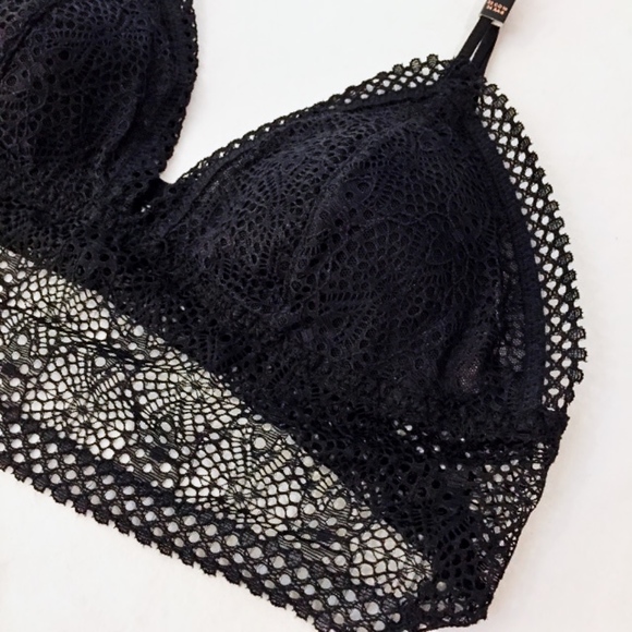 ❤️ SOLD Victoria's Secret Bralette - Picture 4 of 8